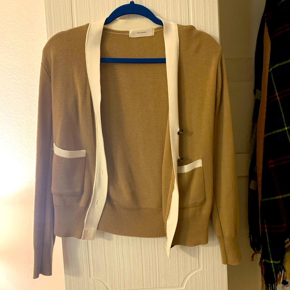 Korean boutique cardigan size small worn once